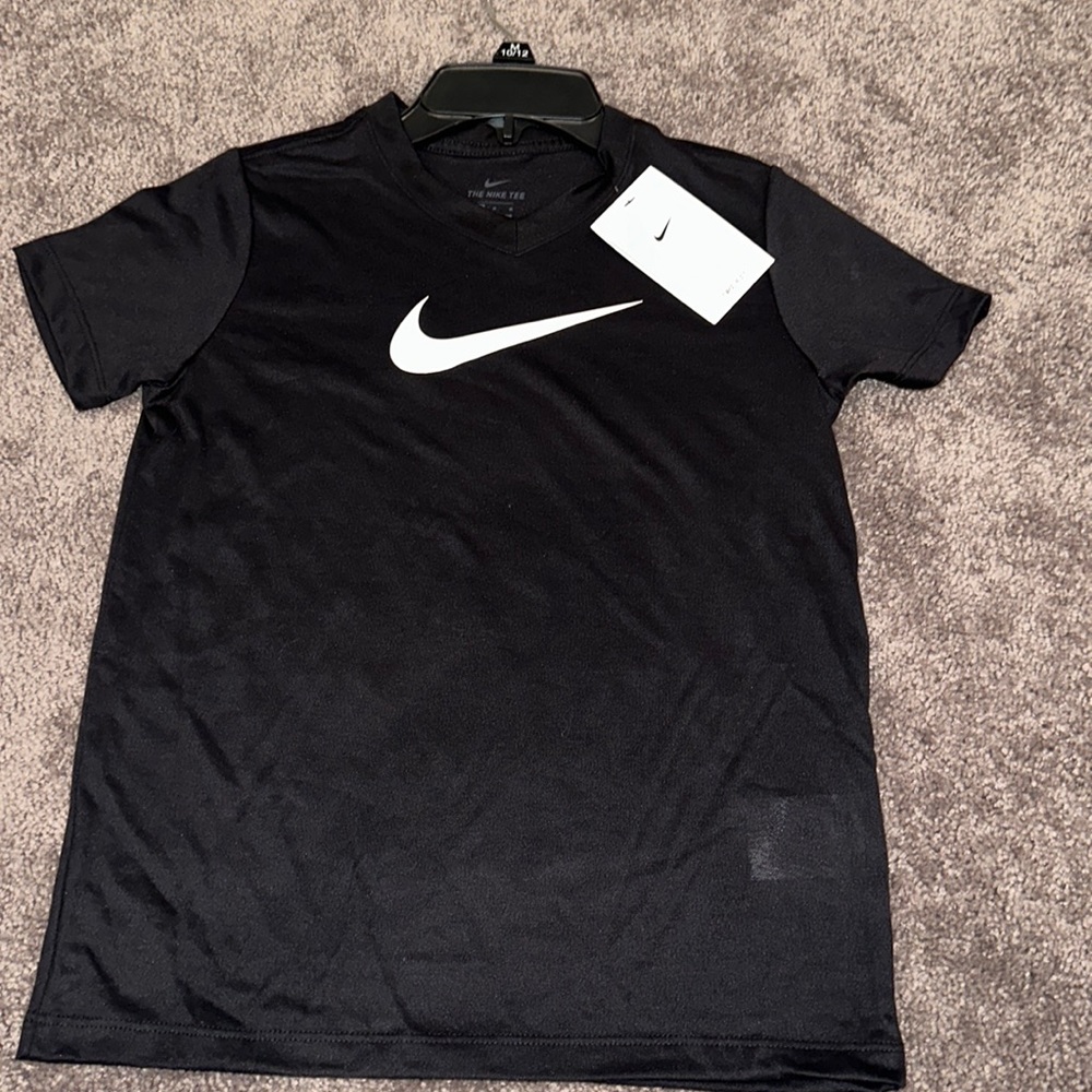 Kids Nike t shirt